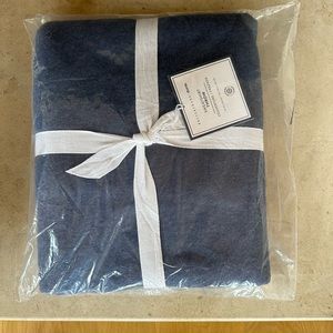 New and gently used Pottery Barn Teen Beachstone Stripe bedding